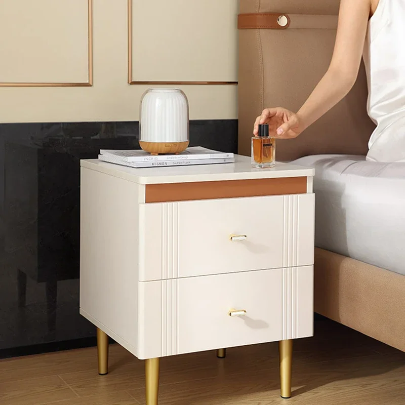 Minimalist Wardrobe… - image