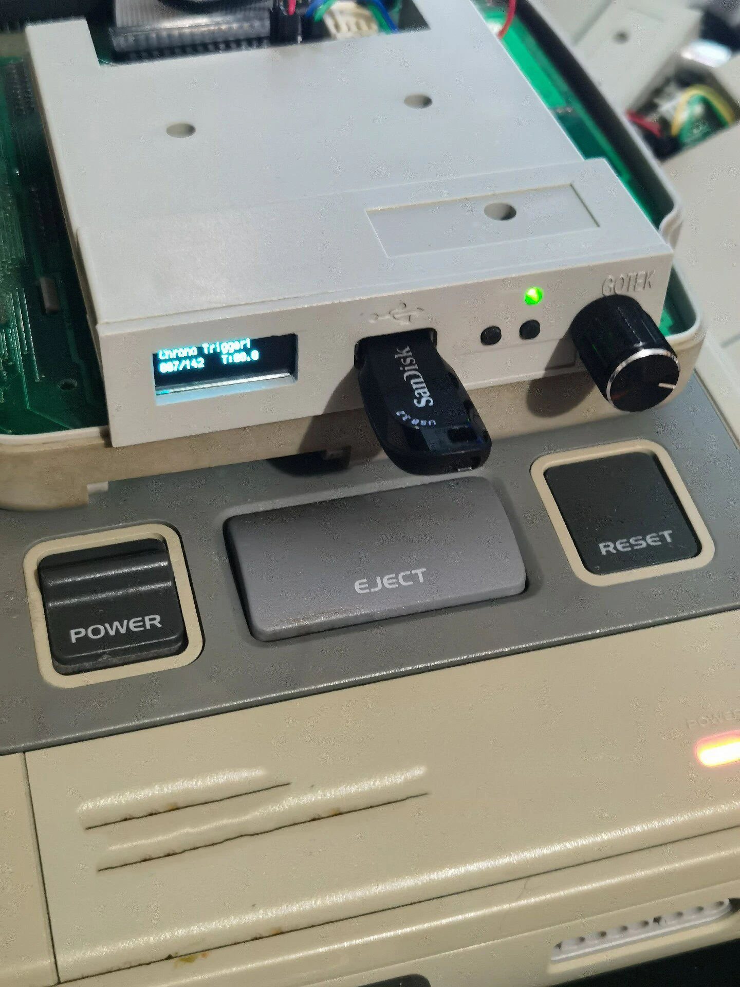 

Эмулятор дисковода (SFC/SNES) с OLED-дисплеем - универсальный загрузчик игр с поддержкой U-Disk, чип STM32F105, для ретро-игр