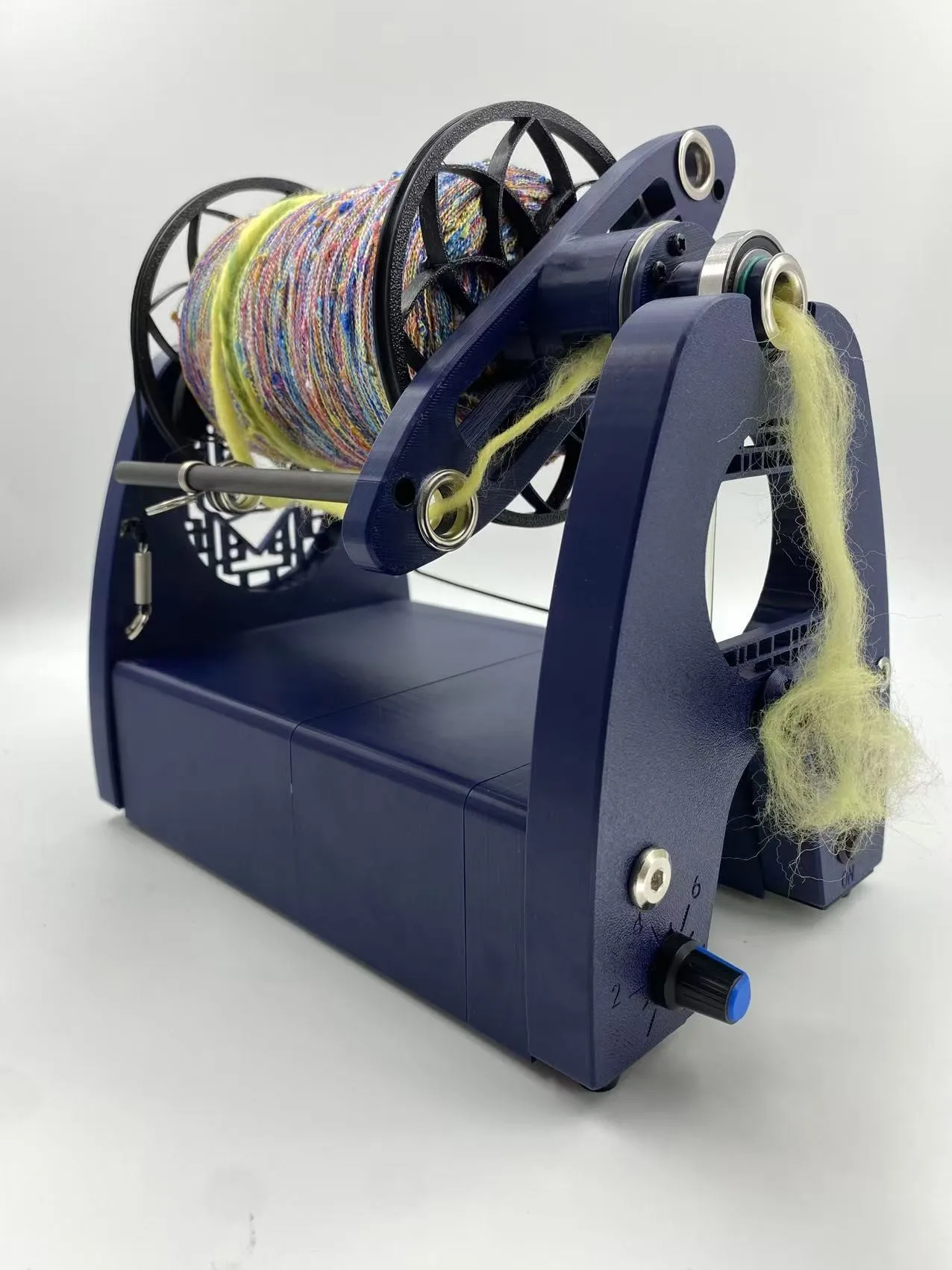 

Suzhou Espinner Wool Spinning Wheel for Fiber Crafts Home Use with Foot Pedal, Pet Hair Hand-spun Yarn Tools