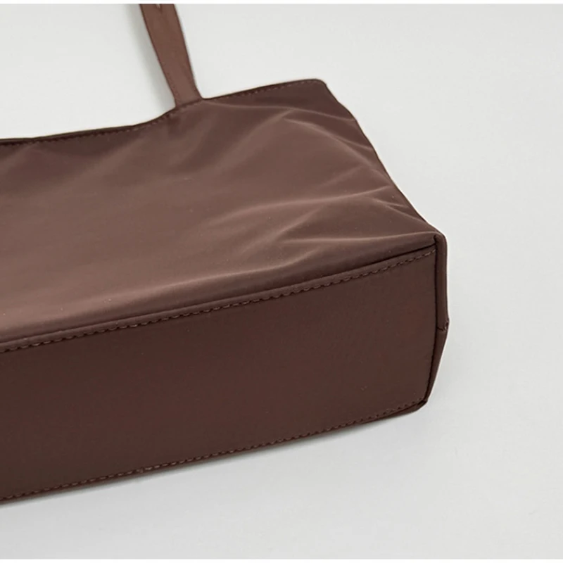 Karierte Canvas-Umhängetasche für Damen, leichte, lässige Pendler-Handtasche, Vintage-Tragetasche mit kariertem Muster und Farbblock-Design – Detail 17