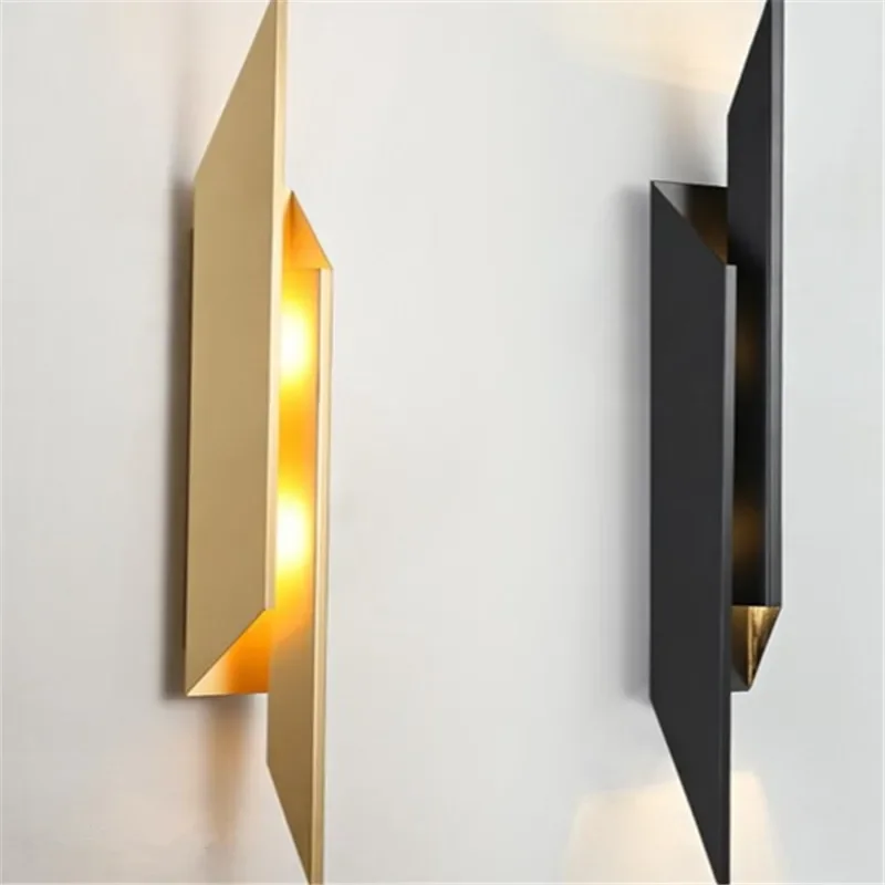 Post-modern Geometric Wall Lamp Iron Nordic Minimalist Designer Bedroom Bedside Lighting Led Hallway Art Decor Wall Lamp