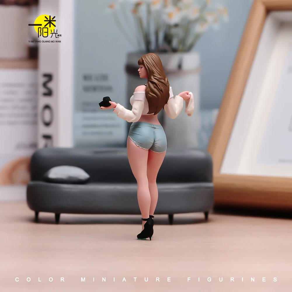 Face Painted Miniatures 1/18 1/24 1/43 1/64 1/87 Headphone Girl Young Woman Jacket Boy Tough Guy Scene Props View Vehicle Decor image 18