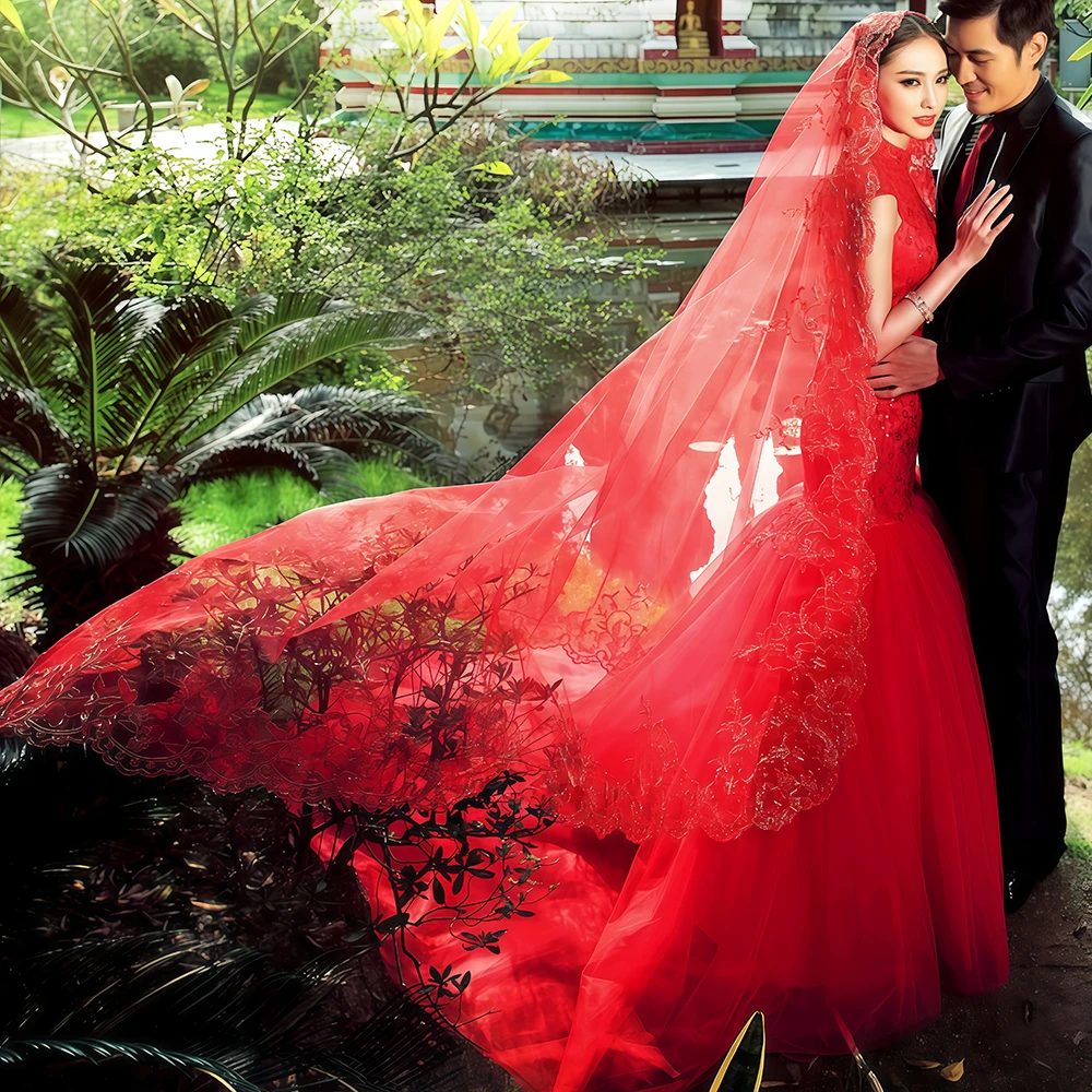 تخصيص دبي فساتين زفاف رائعة من الدانتيل الأحمر سباركلي الزواج العربية زي العرائس 2025 اليدوى الفاخرة فيستدو دي نوفيا