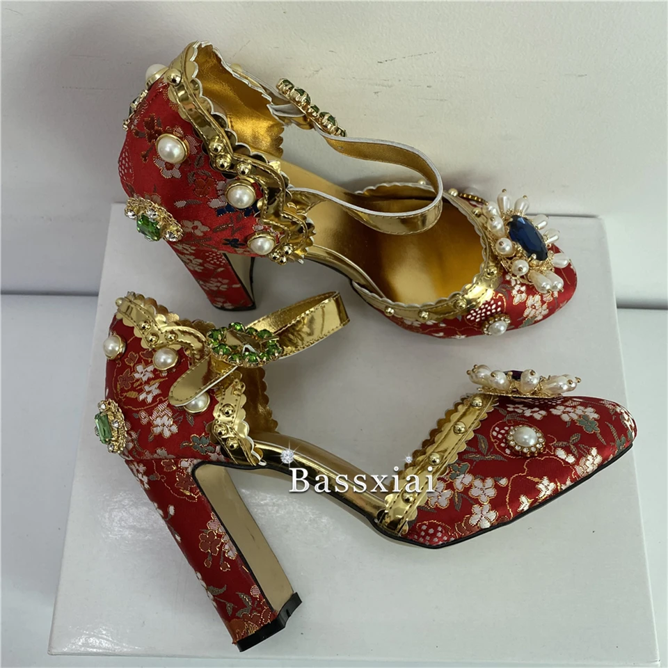 Diamond Rivet Decor High Heel Party Shoes Woman Embroidery Satin Round Toe Side Fretwork Rhinestone Women Pumps