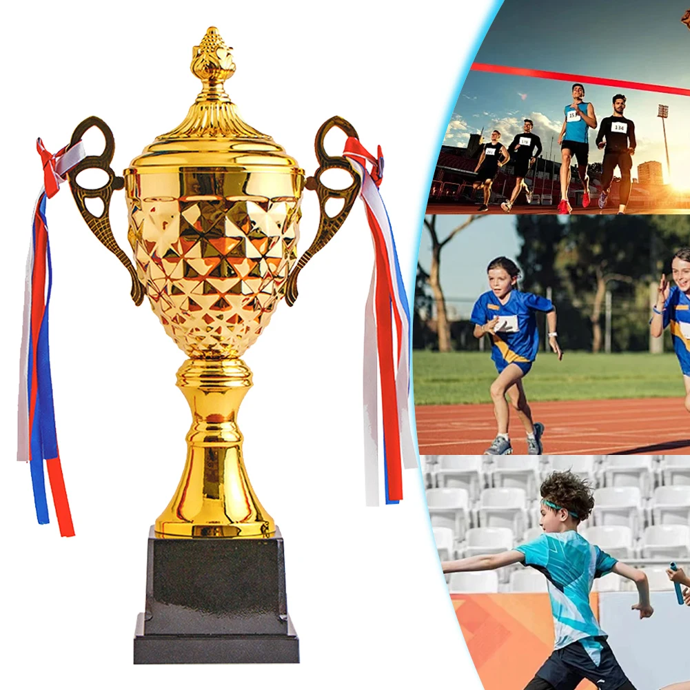 

Футбольный кубок высотой 33 см, металлический спортивный трофей для соревнований, награда победителя, приз за участие в соревнованиях.