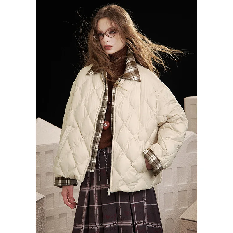 ELFSACK 2025 Winter New Arrivals Casual Cute Plaid Lapel Short Down Jacket For Woman