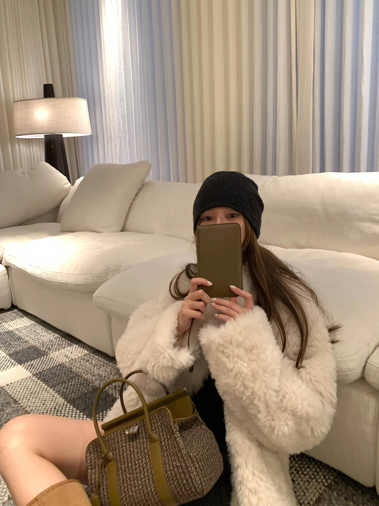 

Экологичное женское пальто VCruan Aige из снежного бархата с мехом, укороченное, для повседневной носки, с длинными рукавами, свободного кроя, из полиэфирного волокна