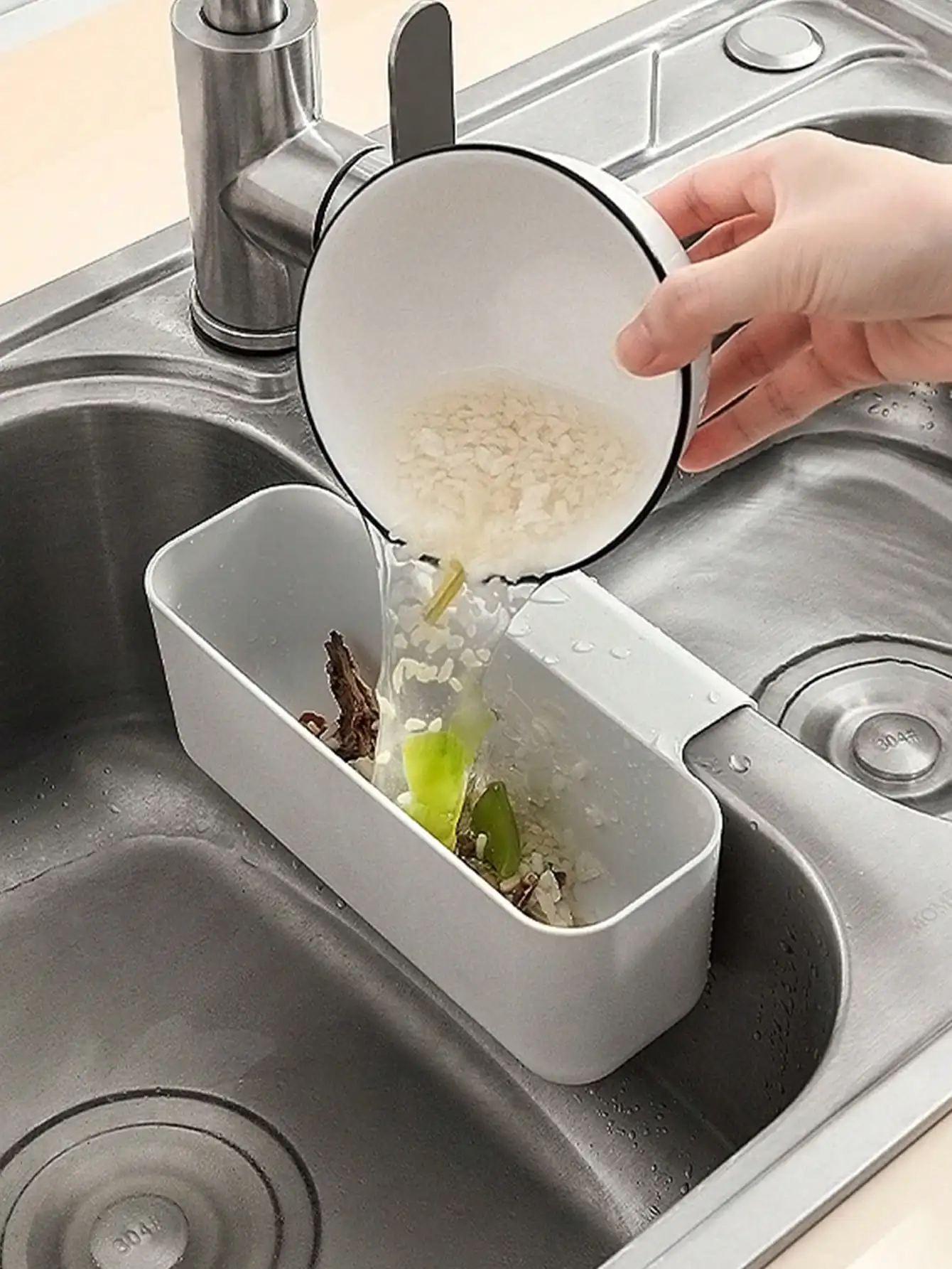 

Kitchen Sink Drain Basket, Multi-Functional Card Slot Kitchen Sink Strainer, Food And Vegetable Wash And Drain Basket