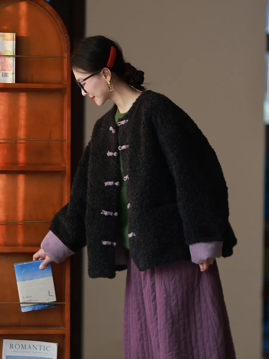 

Warmth Inteated Leather Fur Coat Collar Button up Long Sve round Ne Chinese Sle Women's Jaet Retro Embellied