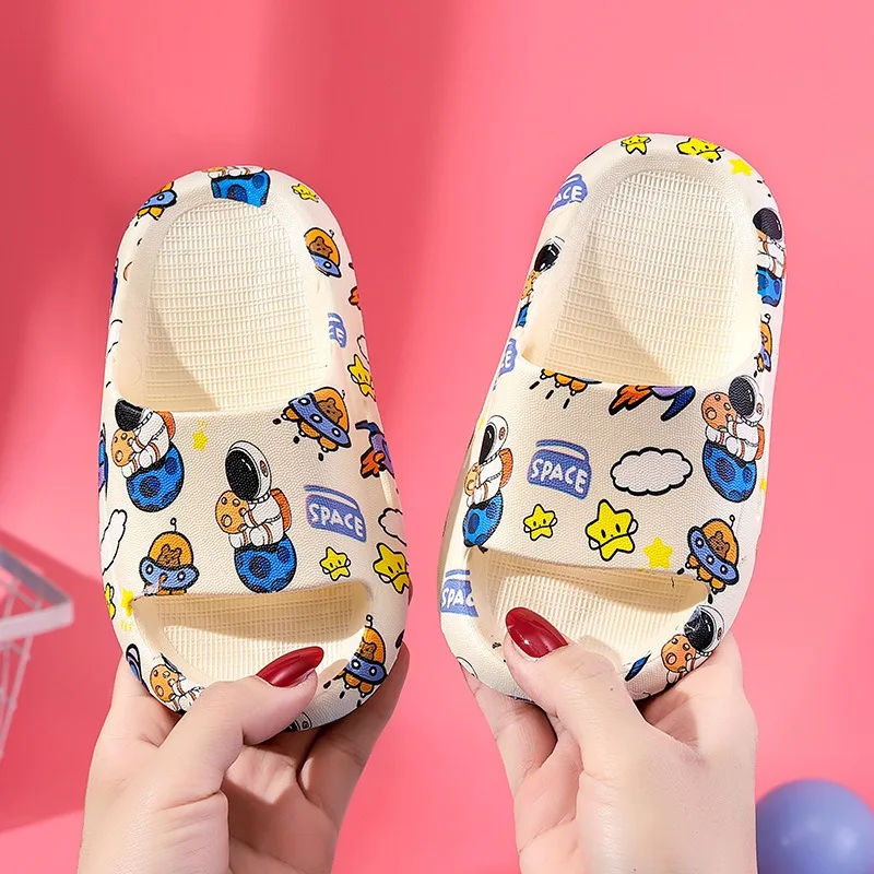 Boys Girls Cartoon Bathroom Antislip Soft Sole Slides Slippers Children Anti-slip Sandals Home Bathroom Shoes