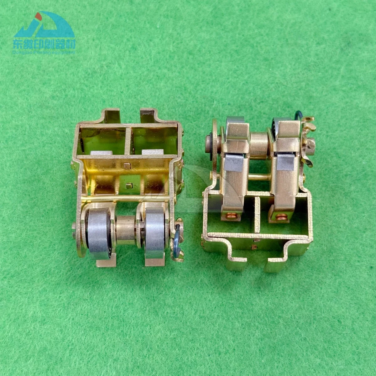 最高品質-1-個カーボンブラシホルダー-125x10mm-真空ポンプ用印刷機械部品用カーボンブラシホルダー-125x6mm-38x8mm