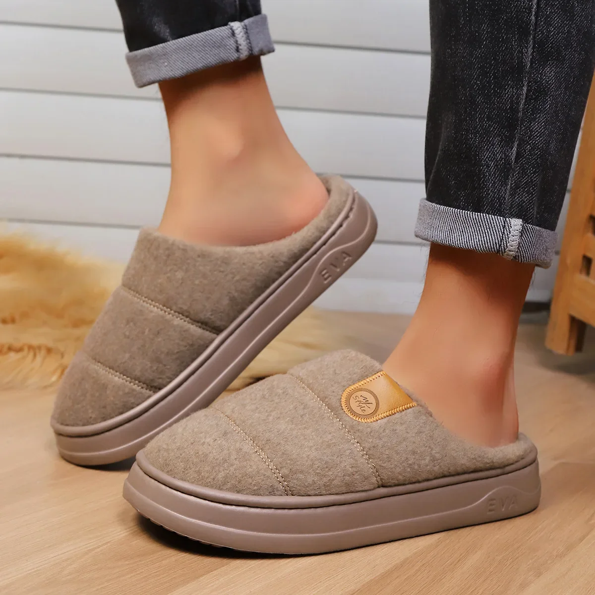Men Mule Slippers Cushioned Platform Sole Fuzzy Lining Winter Thermal House Shoes Non Skid Indoor Outdoor Casual Home Footwear