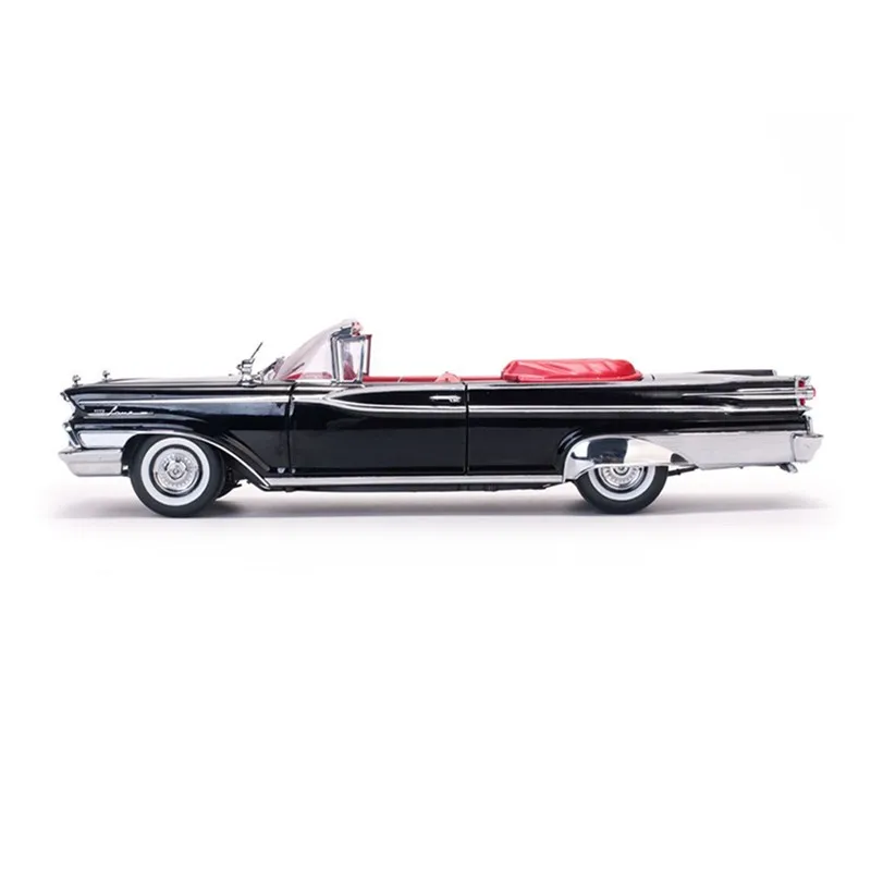 1/18 Scale Model Mercury Parklane Black Retro Car Metal Diecast Alloy Toys Vintage Vehicle Collection Display Gift For Fan Adult