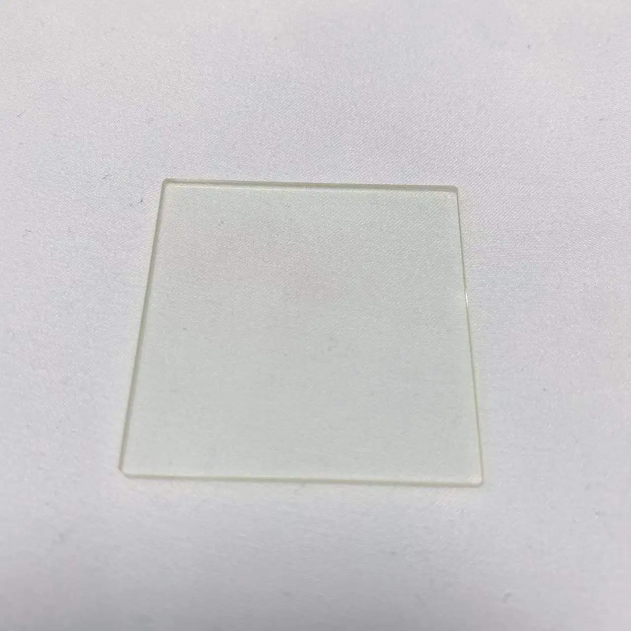 Varios tamaños, forma cuadrada, 50x50x2mm, corte UV, 420nm, IR Visible, paso largo, filtro de vidrio amarillo JB420