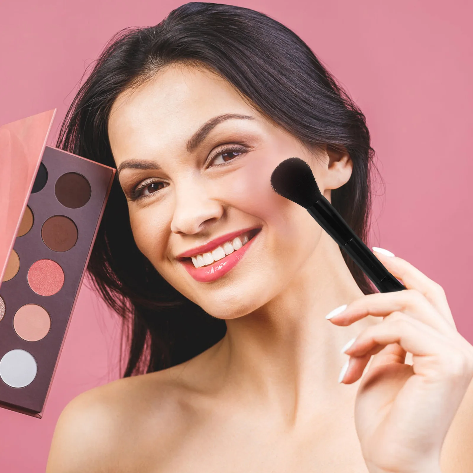 Dwustronny pędzel do konturowania nosa z ukośnym kształtem do nakładania podkładu w płynie, korektora, pudru i blendowania makijażu twarzy.