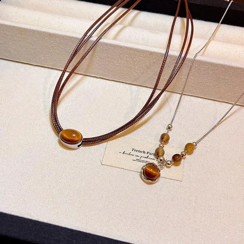خمر البني قلادة قلادة للنساء فتاة الخريف الشتاء قلادة جلدية براون حجر قلادة قلادة التراص المختنق #5