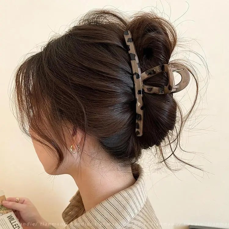 2pcs Vintage Leopard Print arc Dragon Bone Acrylic Crab Hair Clip Claw Back Head Updo Temperament Shark Clamp Hair Accessories view 6
