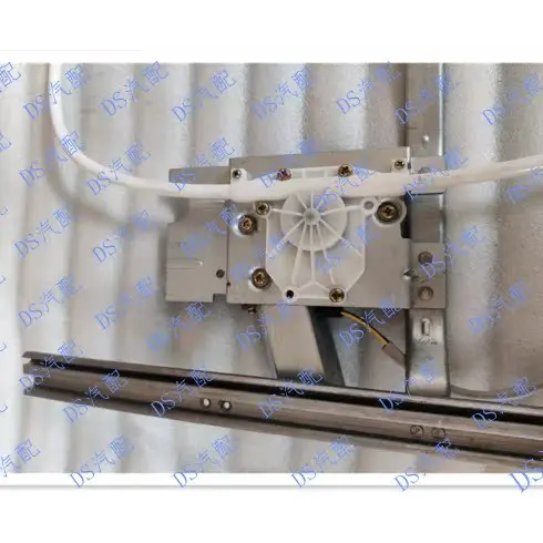 

Volvo glass lifter with motor Renault 380 truck glass lifter accessories