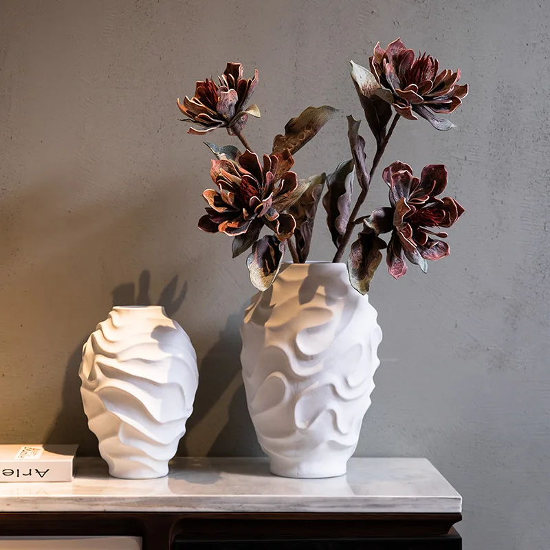 

White Geometric Spiral Patterns Ceramic Vase Flowerpot Pallet Fruit Platter Flower Arrangement Accessories Home Decoration