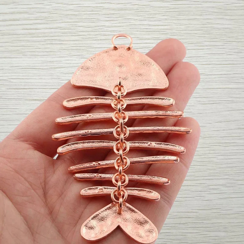 2 x Fancy Rose Color Large Hammered FishBone Moveable Skeleton Punk Charms Pendants For DIY Necklace Jewelry Making Findings