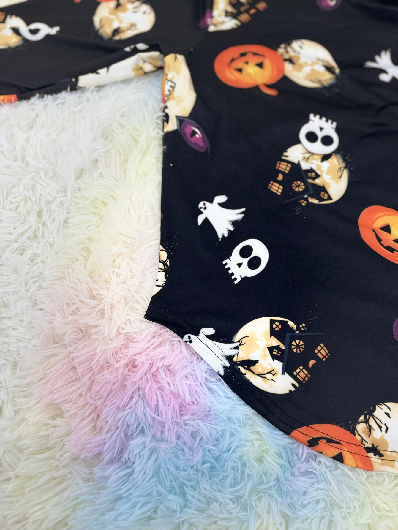 Plus size damska koszulka z nadrukiem dyni na Halloween, casualowa, jesienno-zimowa koszulka z okrągłym dekoltem i długim rękawem