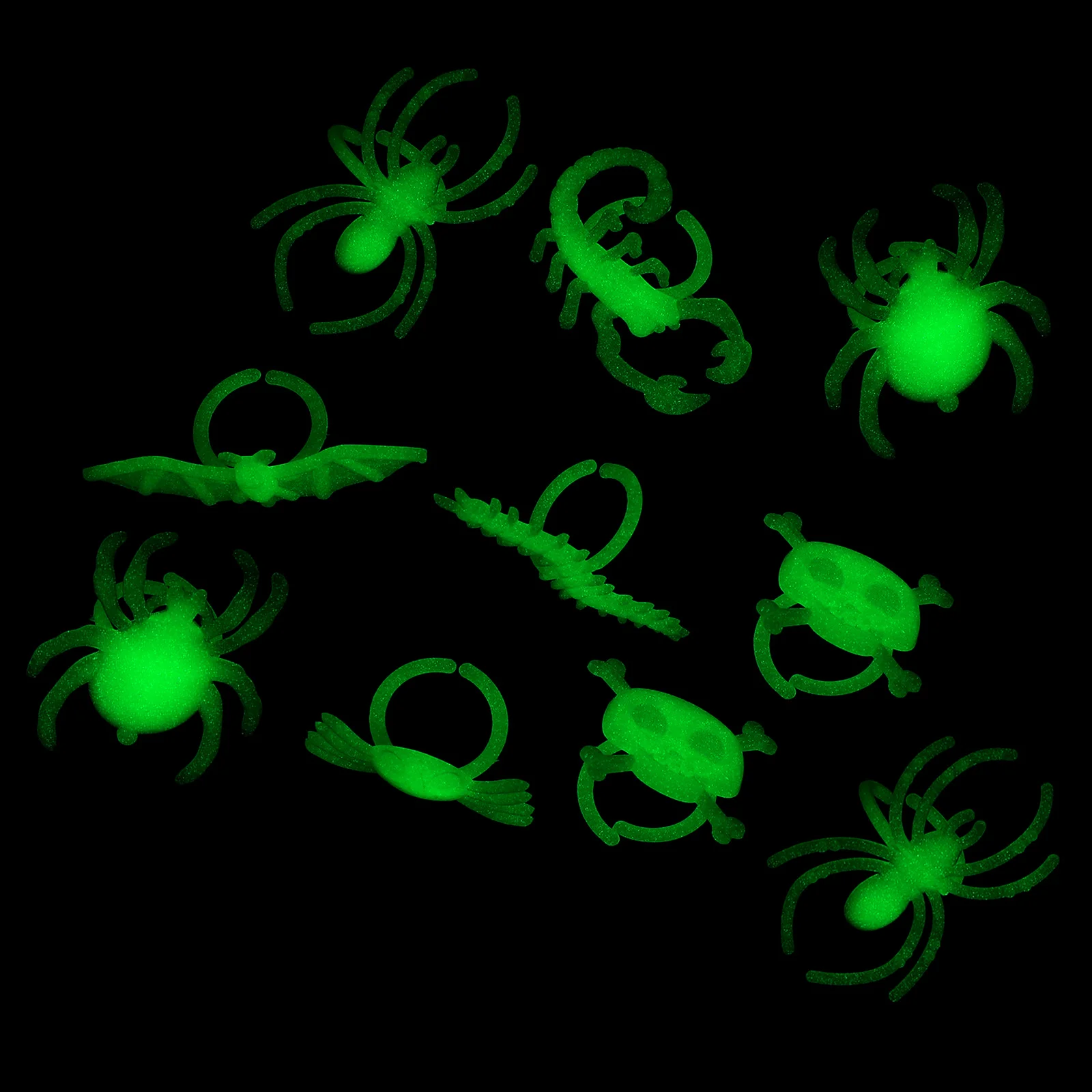 

24 Pcs Luminous Insect Ring Festival Party Favors Spider Rings Glow The Dark Plastic Finger Halloween Child Toys