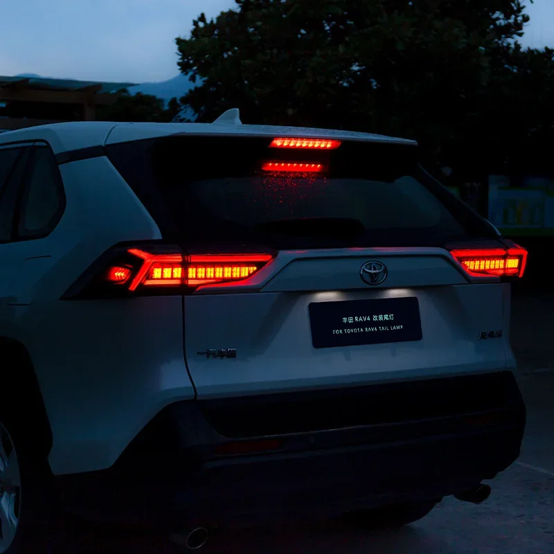 トヨタRav4 2019-2023用LEDテールライト,ダイナミックターンシグナル付きリアブレーキランプ