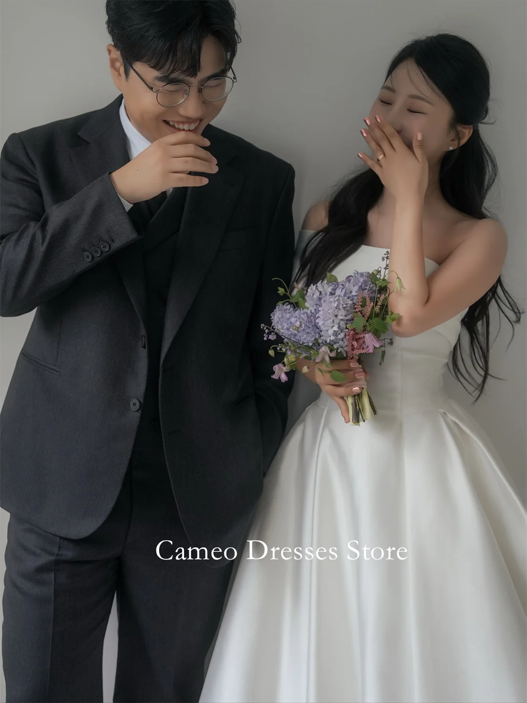 SONDR Customized One-Shoulder Short  Sleeves A-Line Ivory Wedding Dresses Satin Sweep Train Brides Gowns Women Bridal Dresses