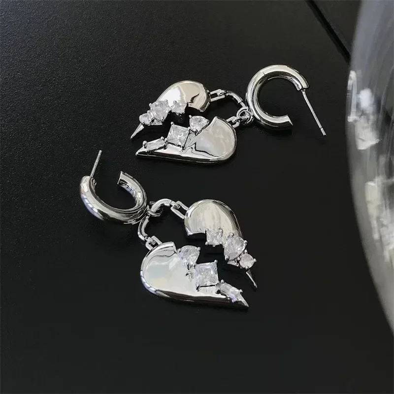 2025 Y2K Style Separate Love Dangle Earrings for Women Silver Color Fashion Design Daily Wear Girls Accessories Modern Jewelry
