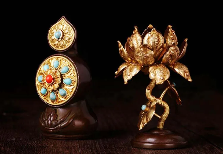 Artículos budistas EXCELENTESSIMOS #   Protección Eficaz para el Hogar #   Implementos rituales budistas tibetanos dorados, escultura de mantequilla DUMA, arte