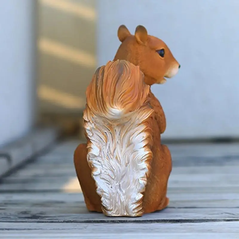 

Resin Squirrel Figurine Mini Animal Sculpture Art Statue Crafts Ornament C5AD