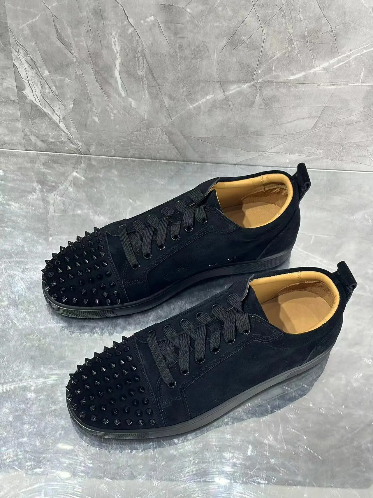 

Fanshion Studded Casual Flats For Men Sneaker Round Toe Lace-Up Men Shoes Genuine Leather New Style Comfort Slip-on Spring Shoes