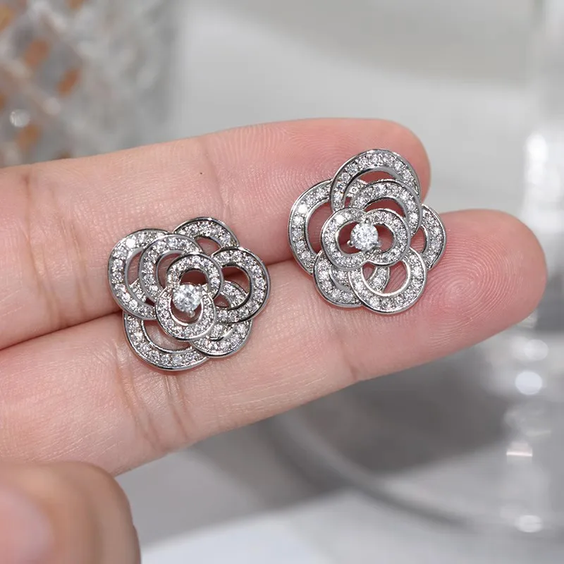 Dazzling Flower Stud Earrings 925 Sterling Silver Luxury Trendy Earrings for Women Aesthetic Accessories Wedding Female Jewelry