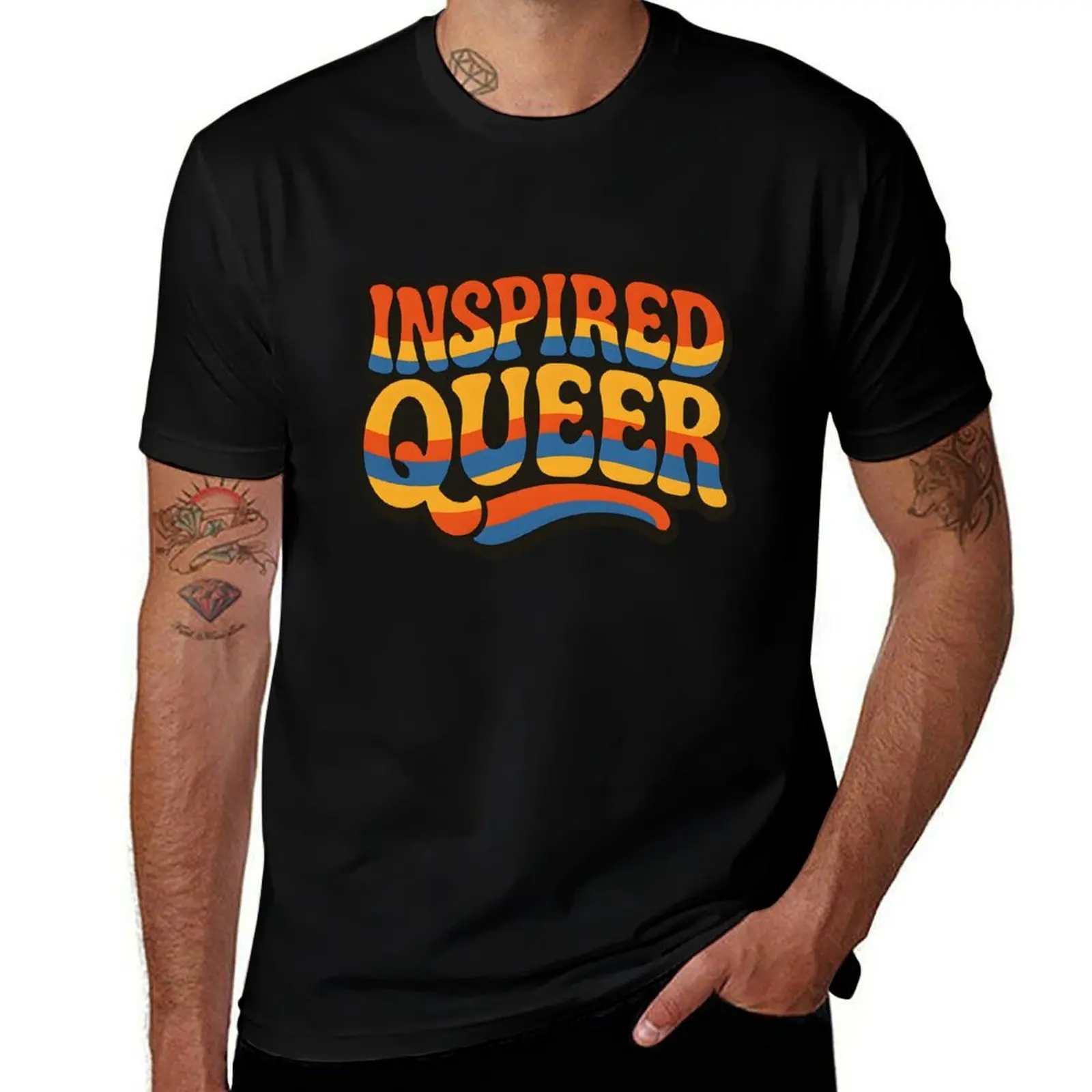 

Вдохновленная футболка Queer – Retro Pride с типографией, футболка на заказ, милая одежда, летние рубашки 2025 года, мужские рубашки