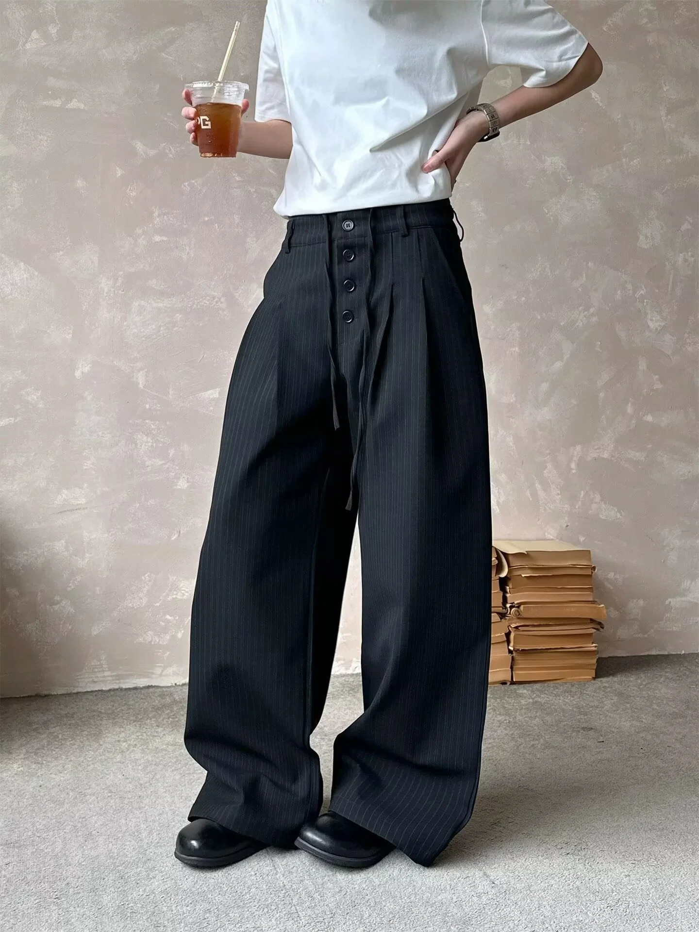 American Retro Men's Grey Stripe Casual Loose Fit Pants Drapey Wide Leg Casual Westwear Summer Fashion Straight Tube