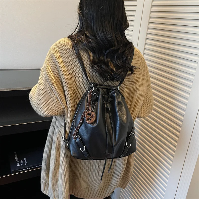 

2025 Retro Women's Shoulder Bag, Genuine Leather Casual Crossbody Purse, Vintage Minimalist Design for Work Commute & Daily Use