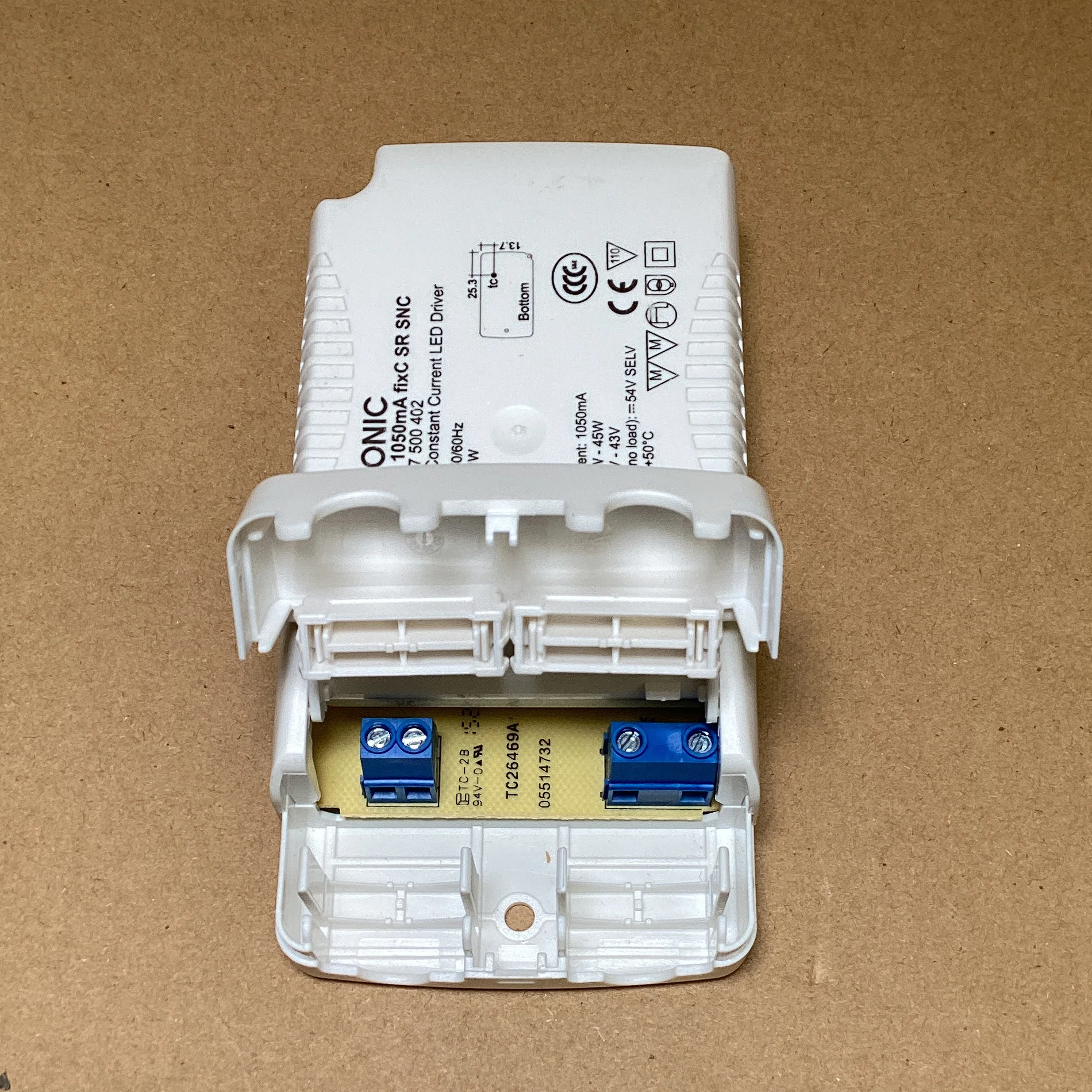 Independent Fixed Output LED driver Tridonic LC 45W 35W 1050mA fixC SR SNC