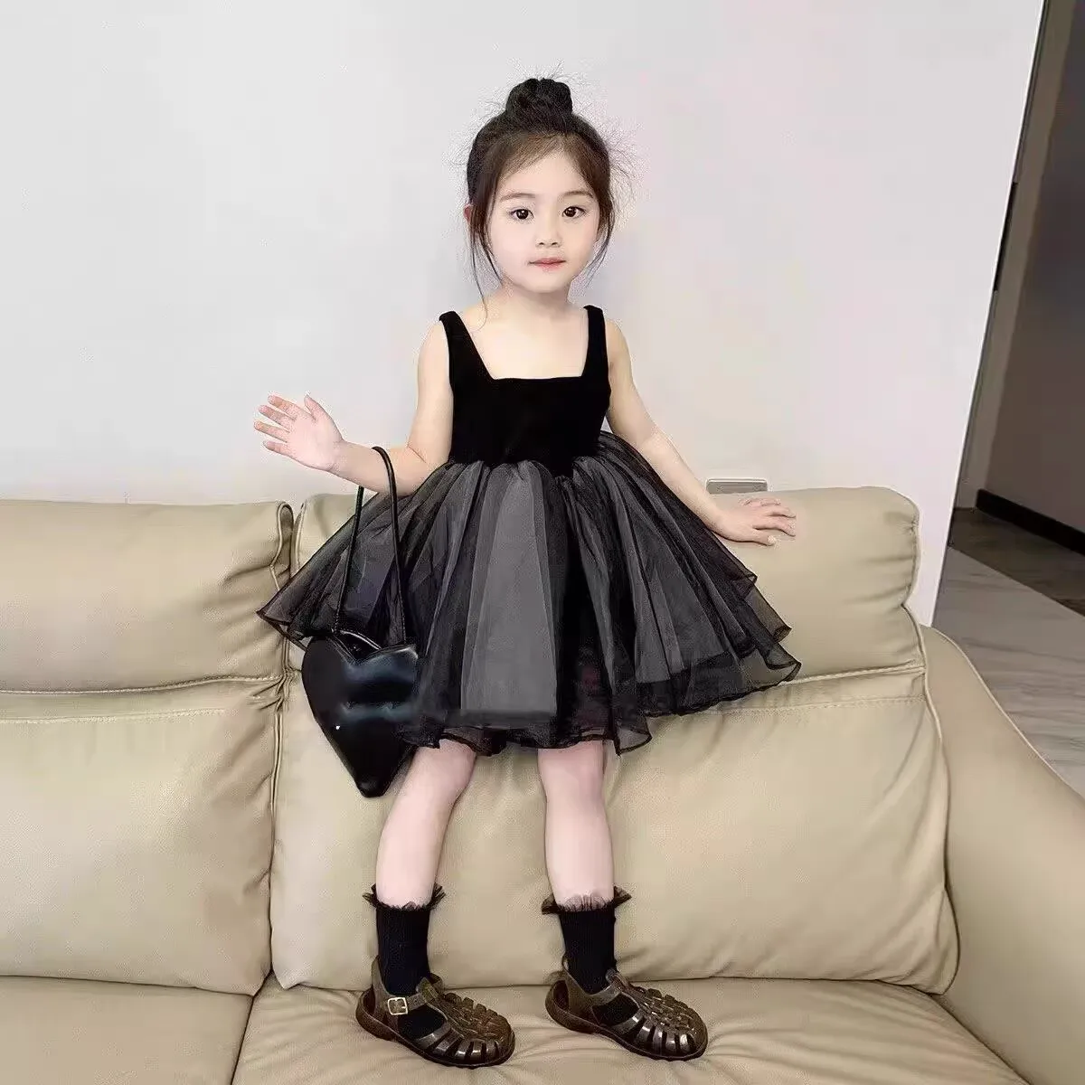 

Children Sweet Princess Skirt Girls Tank Top Skirt Children Mesh Patchwork Princess Dress 2-8 Year Old Children Clothing