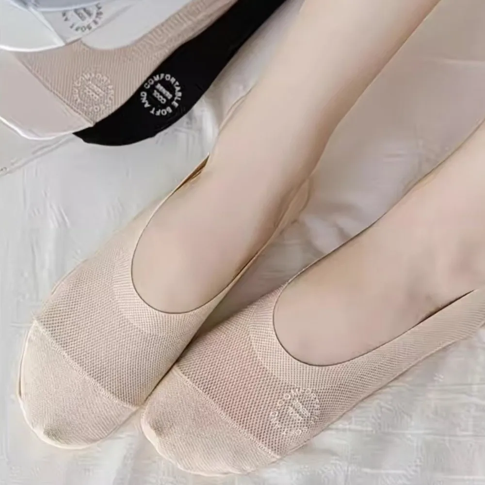 Mesh Bottom Invisible Socks Ultra-Thin Sweat Absorption Boat Socks Odor-Resistant Solid Color Anti Slip Socks Flats Sneakers