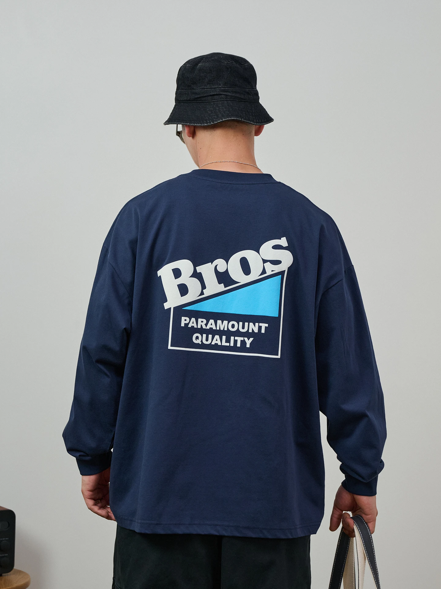 Broshood Classic Retro Logo Print Long Sleeve T-Shirt Loose Fit Casual Style Sorona Fabric Youth Fashion Citywalk Suitable