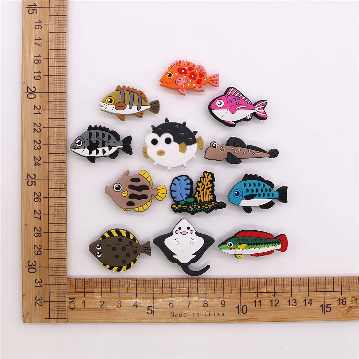 1 Pcs Pack Cute Fish Shapes Shoe Charms Accessories Pufferfish Grouper Shoe Decorations Jeans Pins Clogs Badge Unisex Gifts image 6