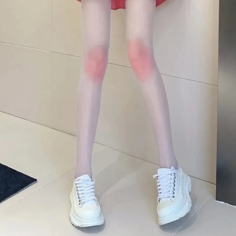 Calze bianche con fard al ginocchio Puro desiderio giapponese carino tinta unita fondo sottile collant calzini a cambiamento graduale Leggings da indossare ogni giorno