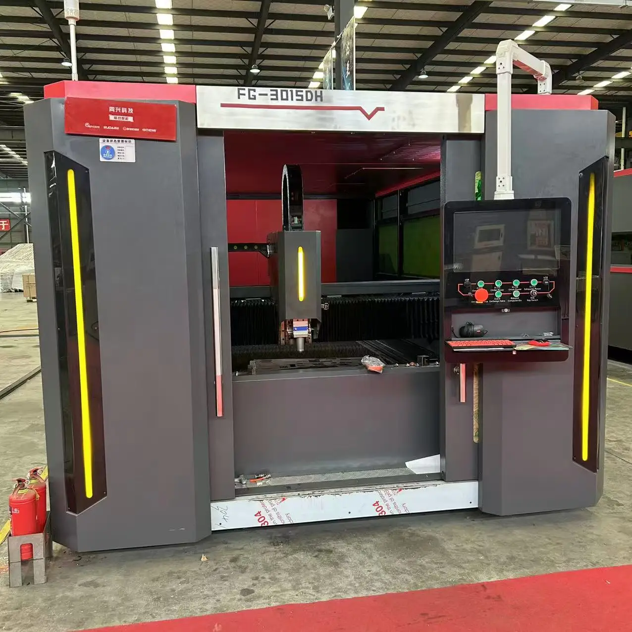 

SUDA FG3015DH High Power High Configuration Fiber Laser Cutting Machine Full Cover Enclosed