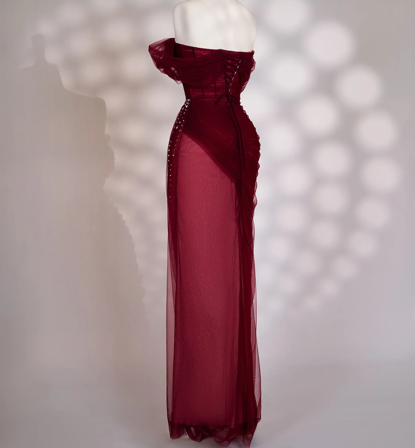 Wunderschöne dunkelrote Abendkleider, Meerjungfrau-Abschlussballkleider, herzförmiger Schnürung am Rücken, Perlenkristall