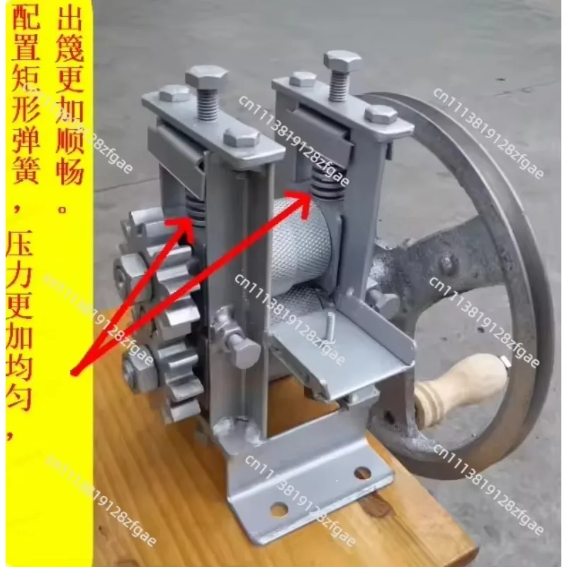 Chip Separator Manual Bamboo Strip Making Machine Hand-Cranking Strip Machine Bamboo Chip Separator Opener Bamboo Processing