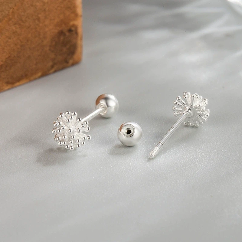 New Dandelion Screw Stud Earrings for Women Silver Color Small Flower Earrings Mini Metal Cute Jewelry Fashion Accessories Gift