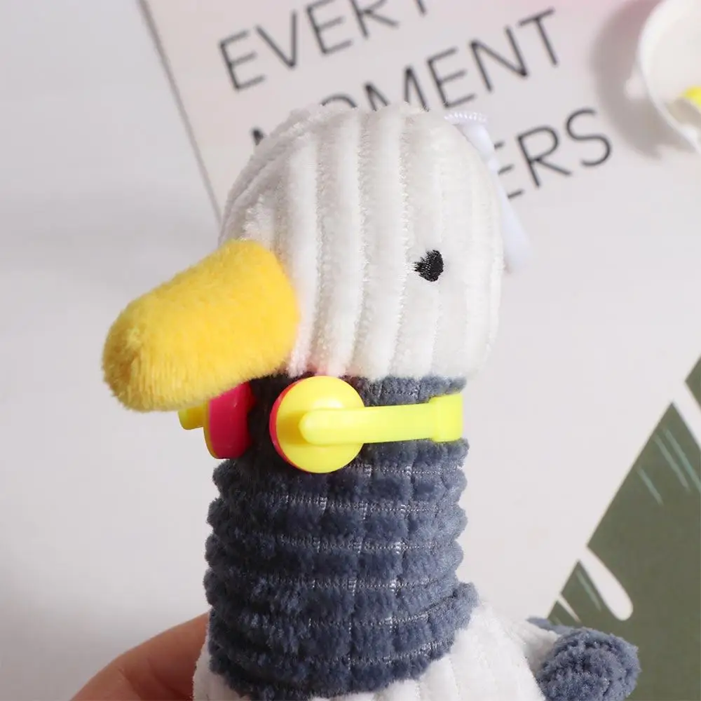 Accesorios para casa de muñecas, modelo de auriculares en miniatura, juguetes clásicos, modelo de auriculares para casa de muñecas, modelo de plástico de 3,8 cm, juguete de auriculares para muñecas