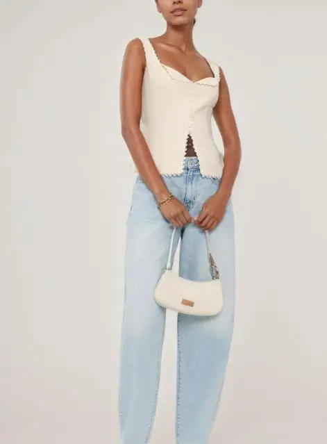 

Women's Vest 2026 Summer Elegant New V-Neck Lace Patchwork Border Design Fashionable and Sexy Pure Desire Style Sleeveless Vest