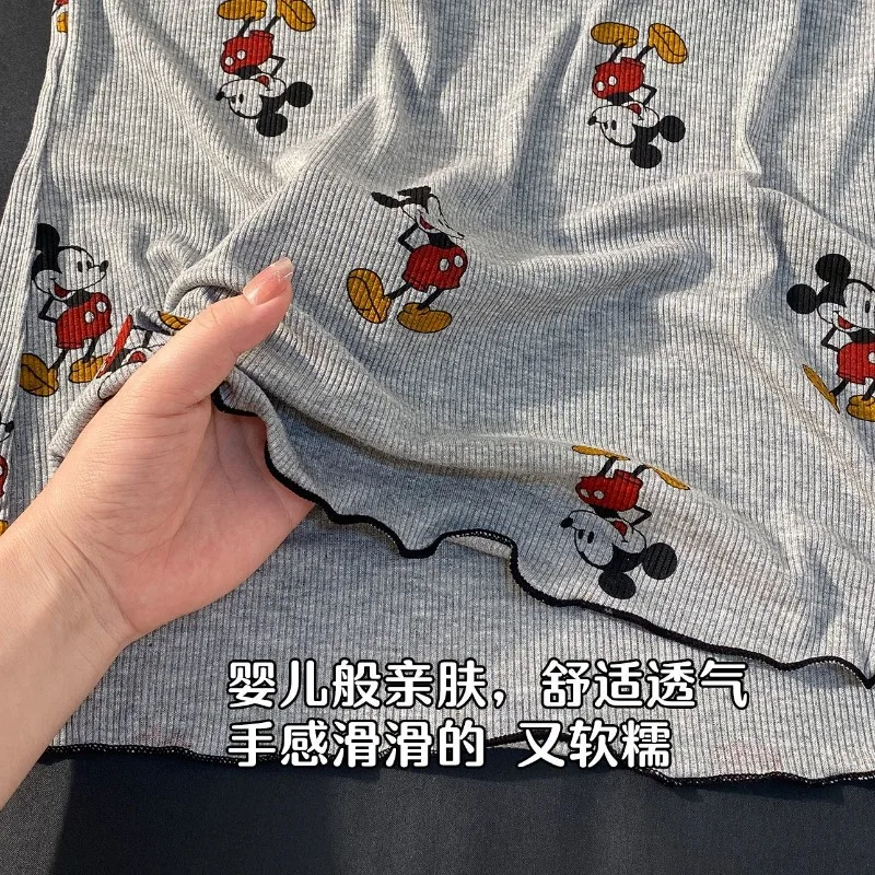 Disney Mickey Kawaii Pigiama Modale estivo Silhouette sottile con imbottitura sul petto Pantaloncini da casa casual Abbigliamento in due pezzi all'esterno