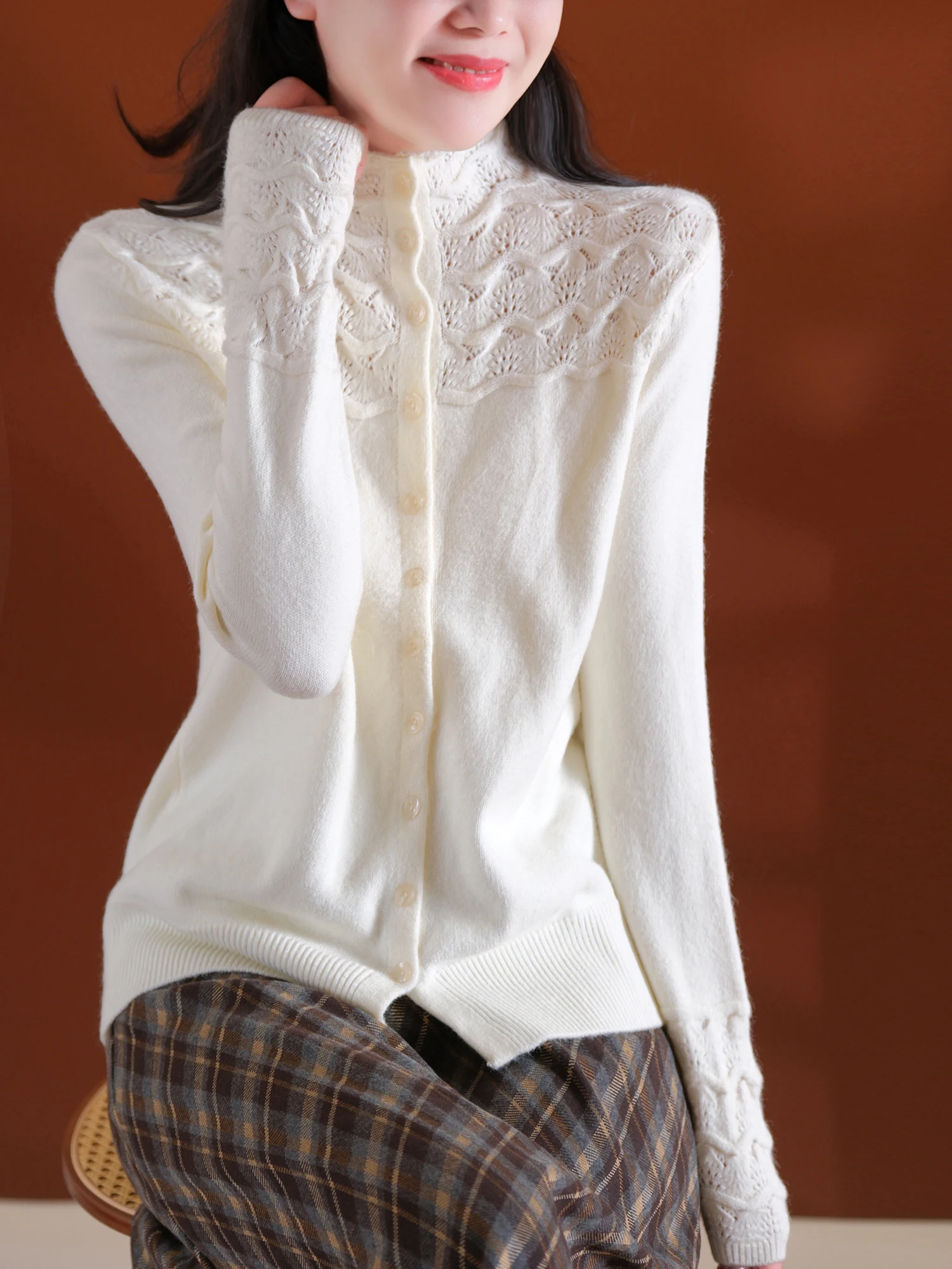 

Thi Soft Heavy Work Andy Velvet Multi Yarn Embroidery f High Collar Open Cardigan Women's Regular Fit Soft Polyester Blend